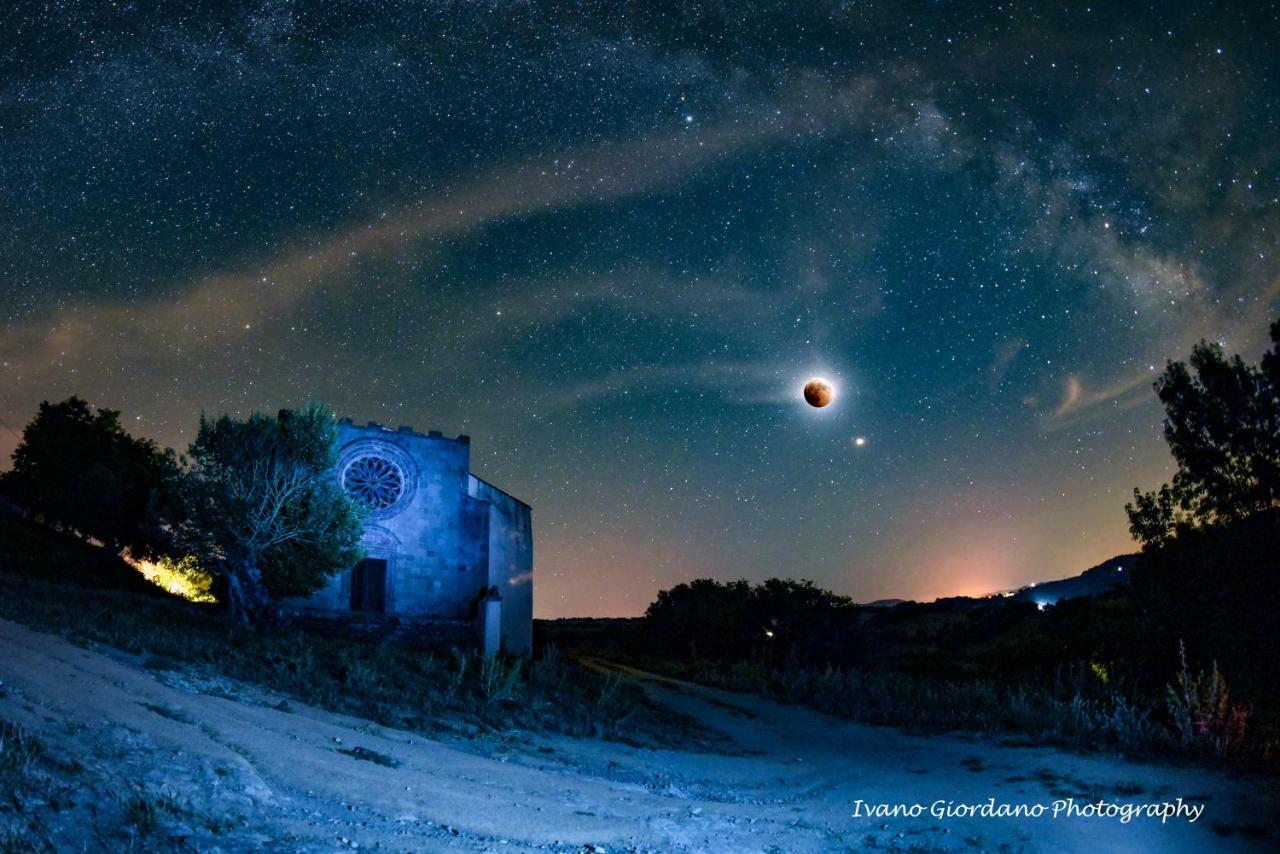 B&B I Menhir Sorgono Dış mekan fotoğraf